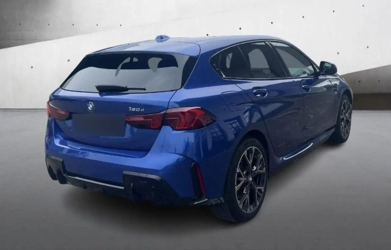 BMW Série 1 120d M Sport - photo 4