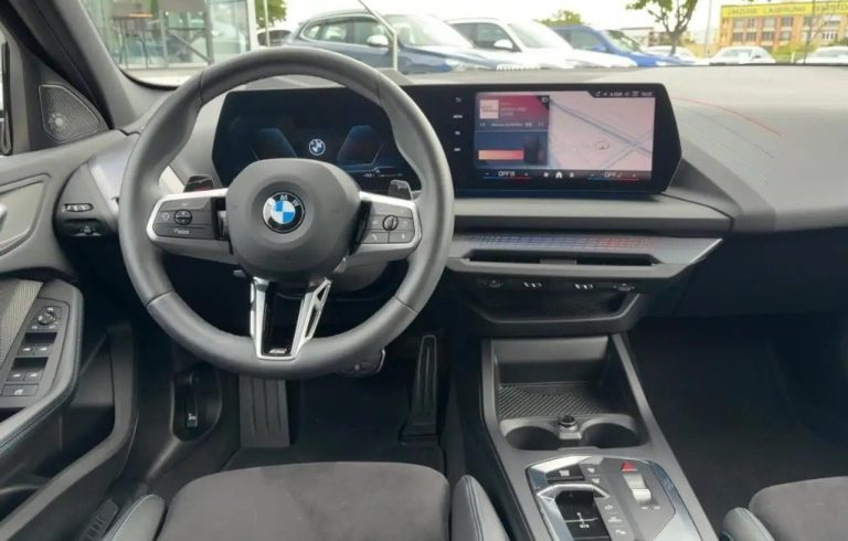 BMW Série 1 120 M Sport - photo 9