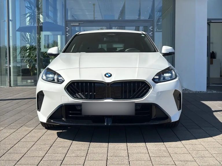BMW Série 1 120d M Sport - photo 5