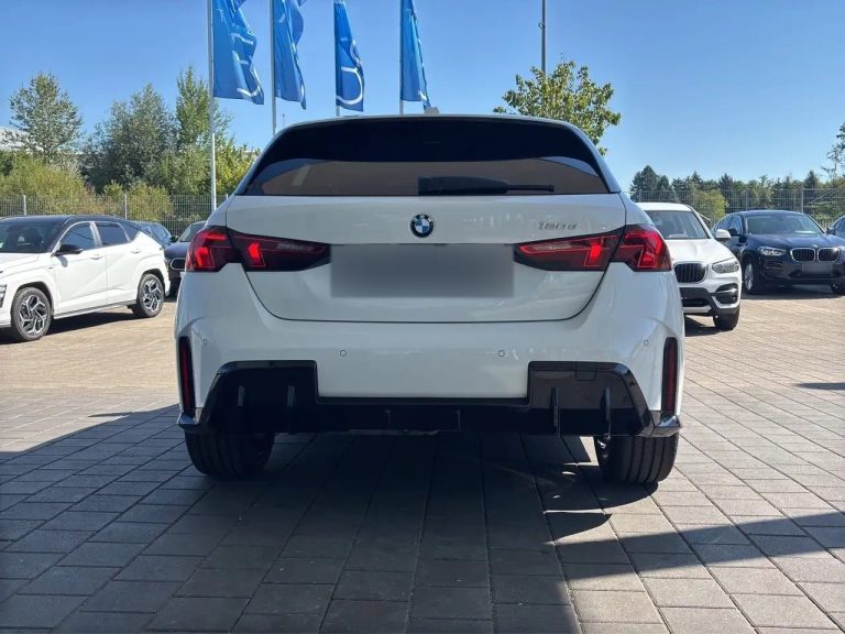 BMW Série 1 120d M Sport - photo 6