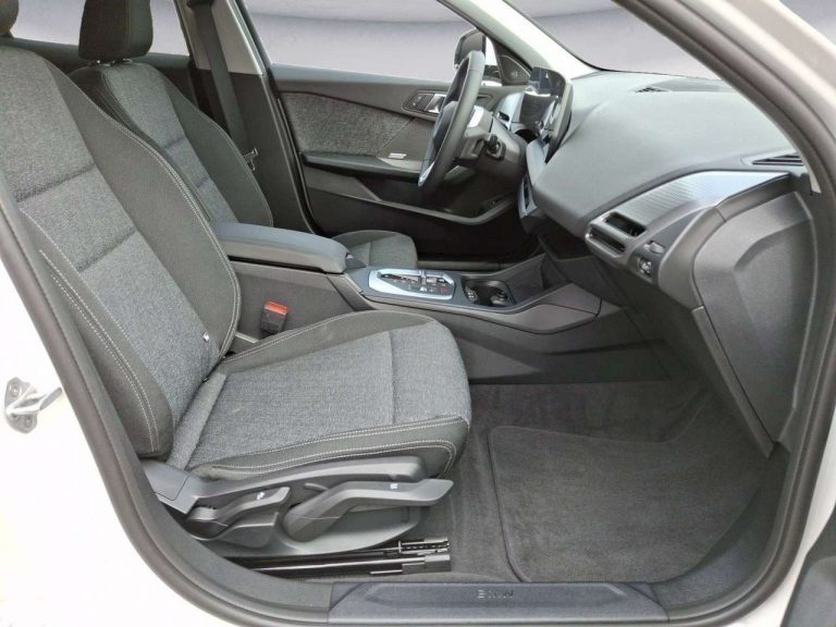 BMW Série 1 120 M Sport - photo 8