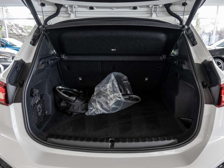 BMW Série 2 Active Tourer 225e xDrive M Sport - photo 10
