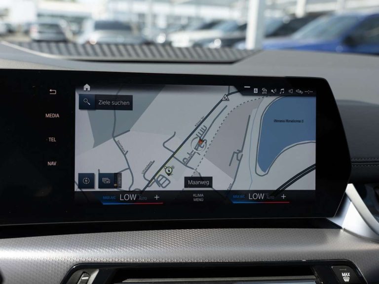 BMW Série 2 Active Tourer 225e xDrive M Sport - photo 11