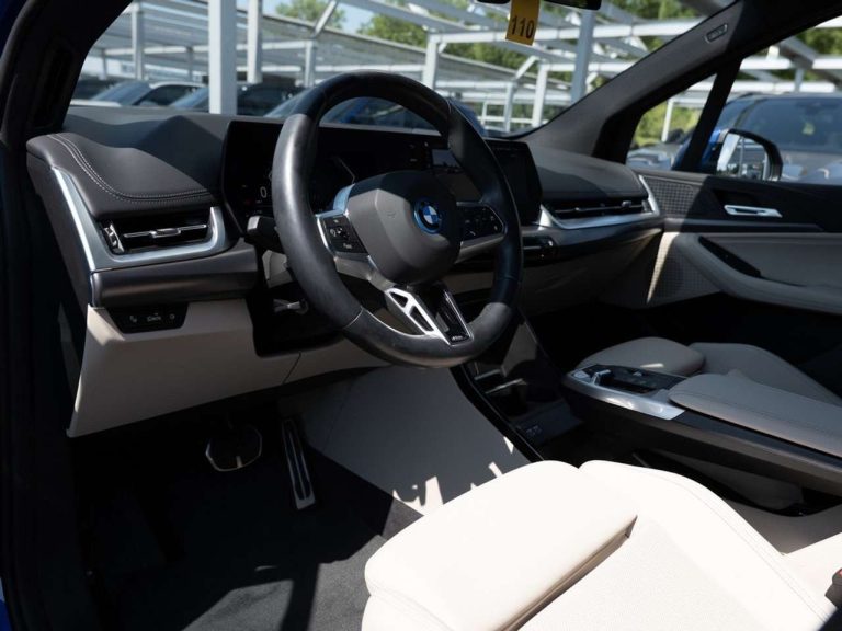 BMW Série 2 Active Tourer 225e xDrive M Sport - photo 12