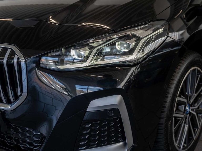 BMW Série 2 Active Tourer 225e xDrive M Sport - photo 15