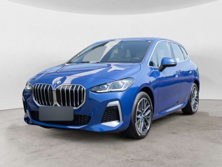 BMW Série 2 Active Tourer 225e xDrive M Sport - photo 2