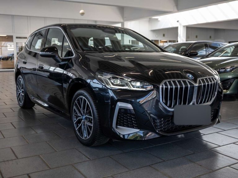 BMW Série 2 Active Tourer 225e xDrive M Sport - photo 3