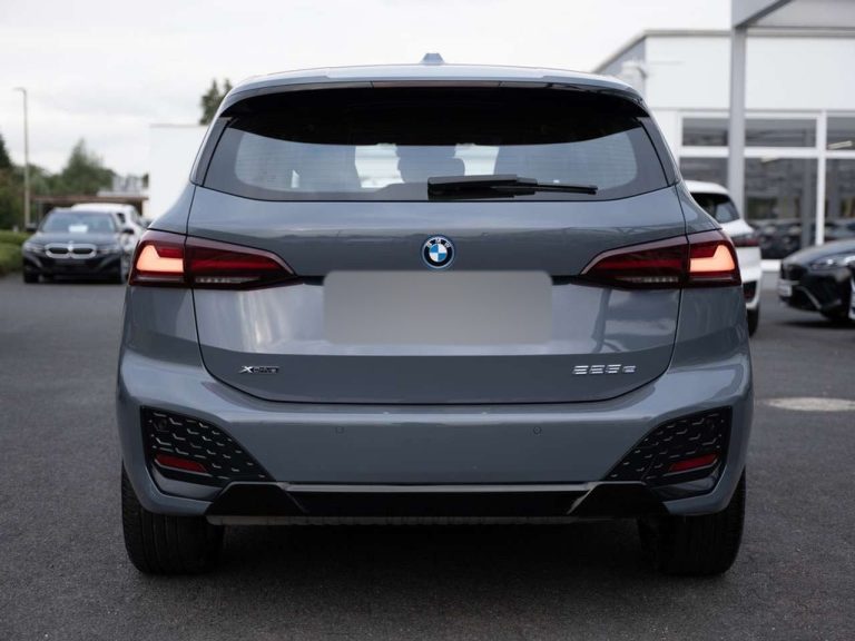 BMW Série 2 Active Tourer 225e xDrive - photo 5