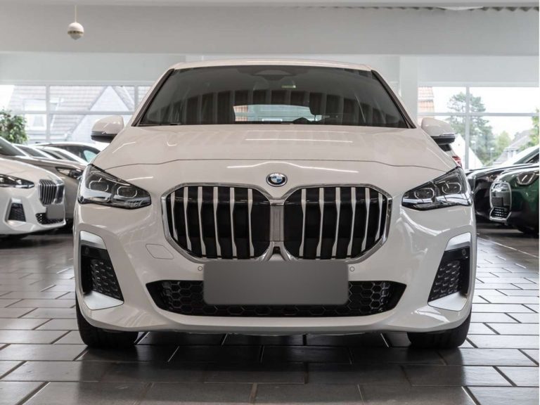 BMW Série 2 Active Tourer 225e xDrive M Sport - photo 5