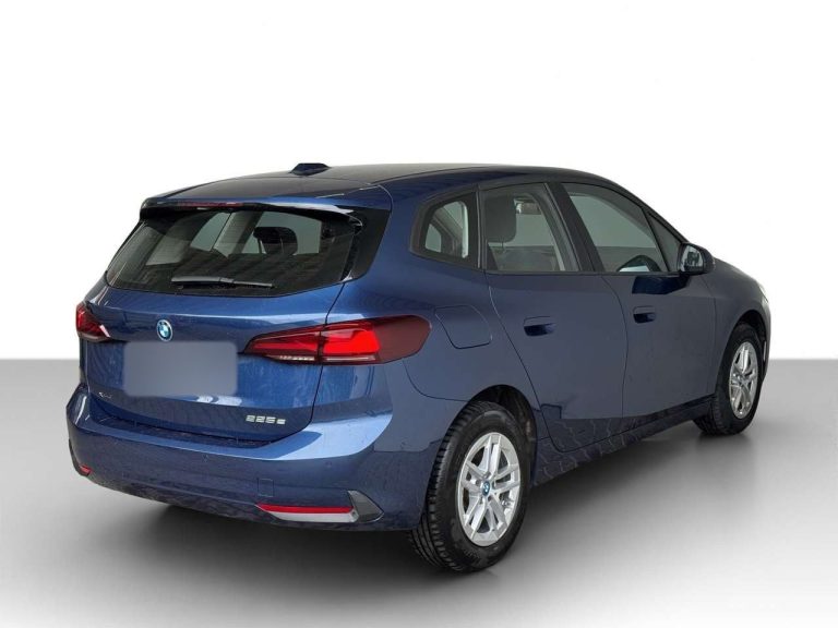 BMW Série 2 Active Tourer 225e xDrive - photo 2