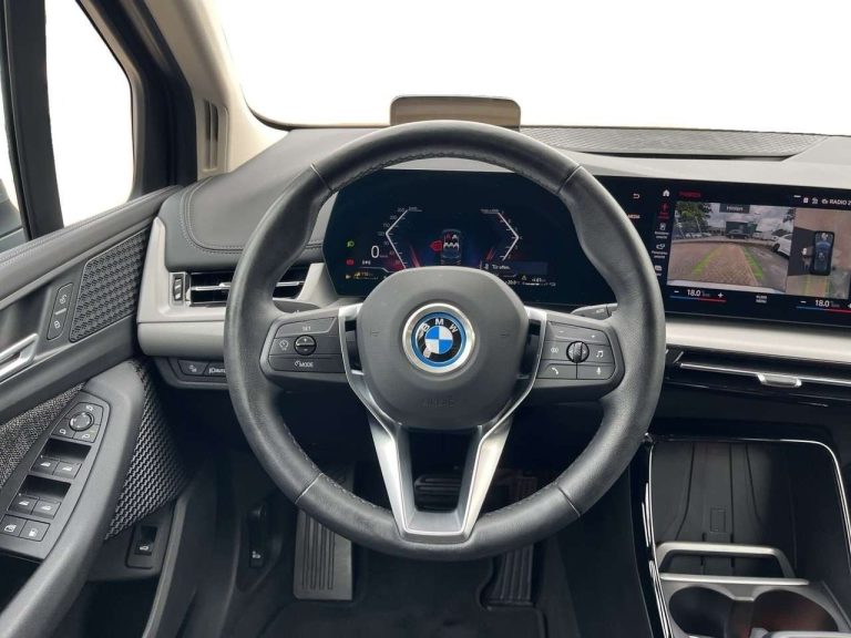 BMW Série 2 Active Tourer 225e xDrive - photo 6