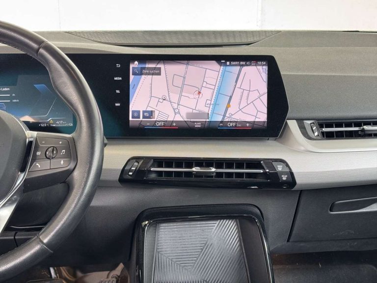 BMW Série 2 Active Tourer 225e xDrive - photo 6