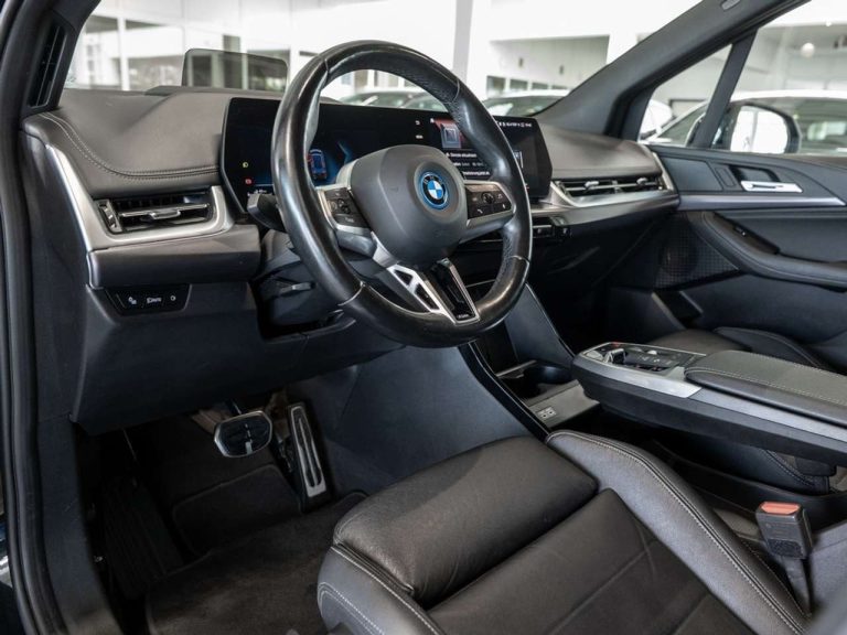 BMW Série 2 Active Tourer 225e xDrive M Sport - photo 9
