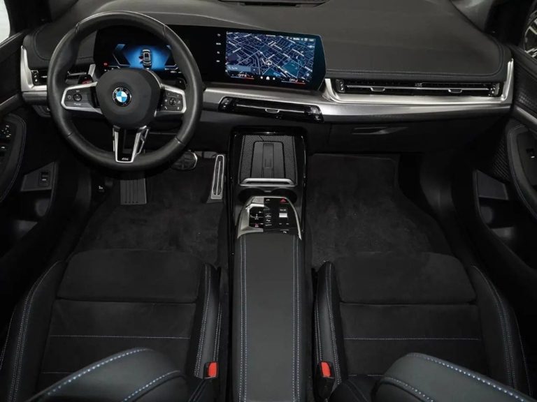 BMW Série 2 Active Tourer 220 M Sport - photo 11