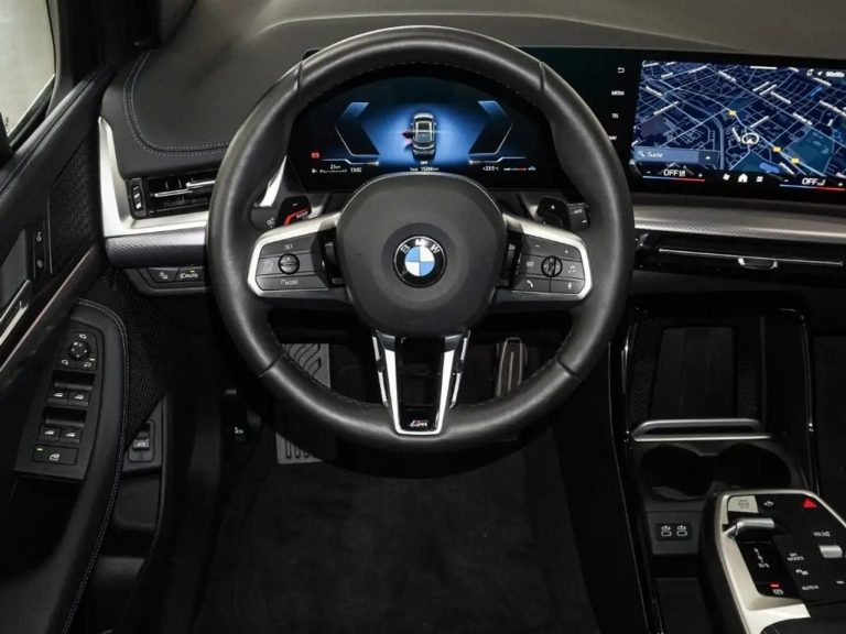 BMW Série 2 Active Tourer 220 M Sport - photo 12