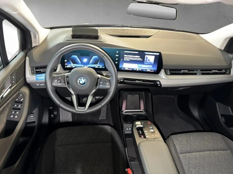BMW Série 2 Active Tourer 225e xDrive - photo 13