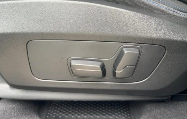 BMW Série 2 Active Tourer 220 M Sport - photo 14