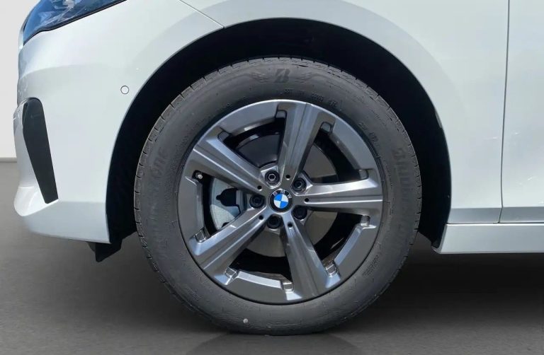 BMW Série 2 Active Tourer 220d Active Tourer - photo 16