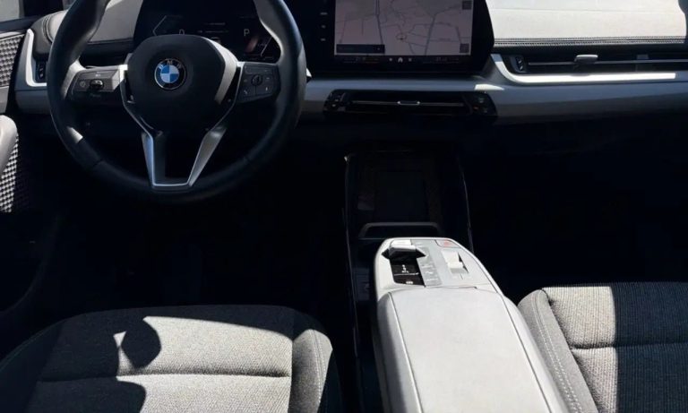 BMW Série 2 Active Tourer 220d Active Tourer - photo 17
