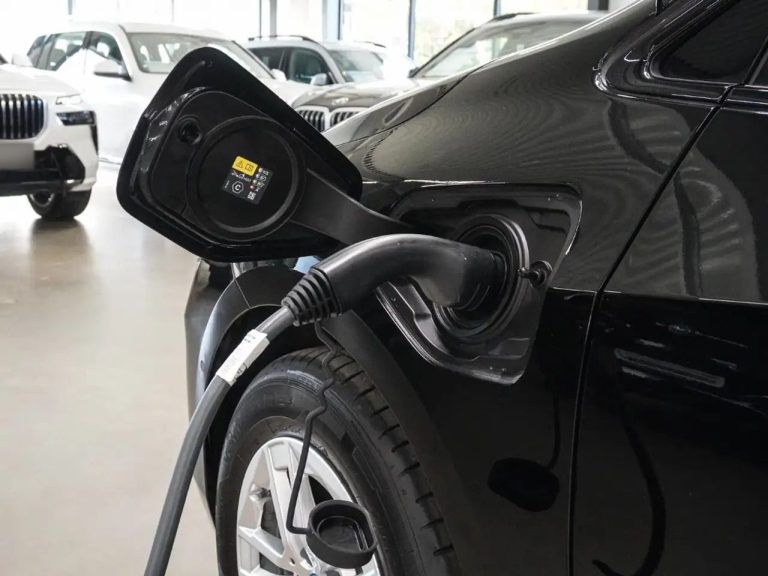 BMW Série 2 Active Tourer 225e xDrive - photo 17