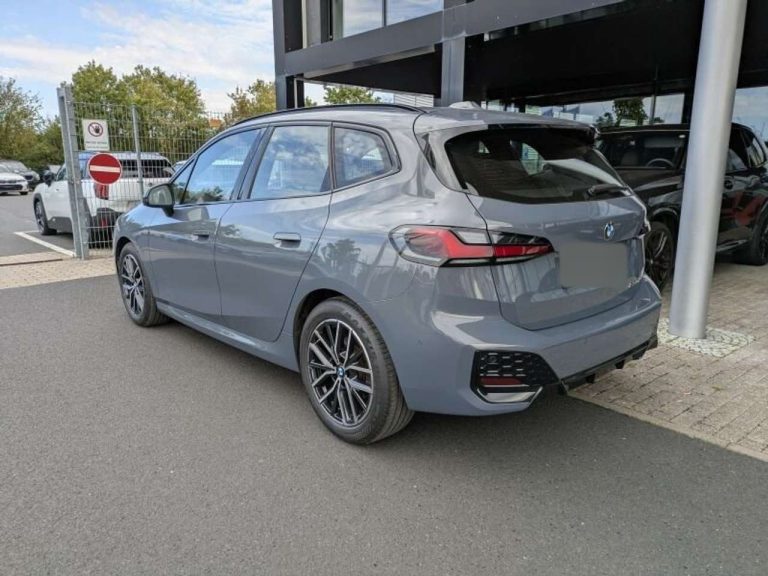 BMW Série 2 Active Tourer 220d M Sport - photo 2