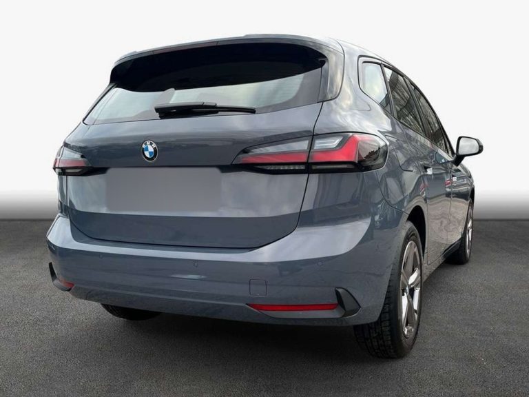 BMW Série 2 Active Tourer 220d - photo 2