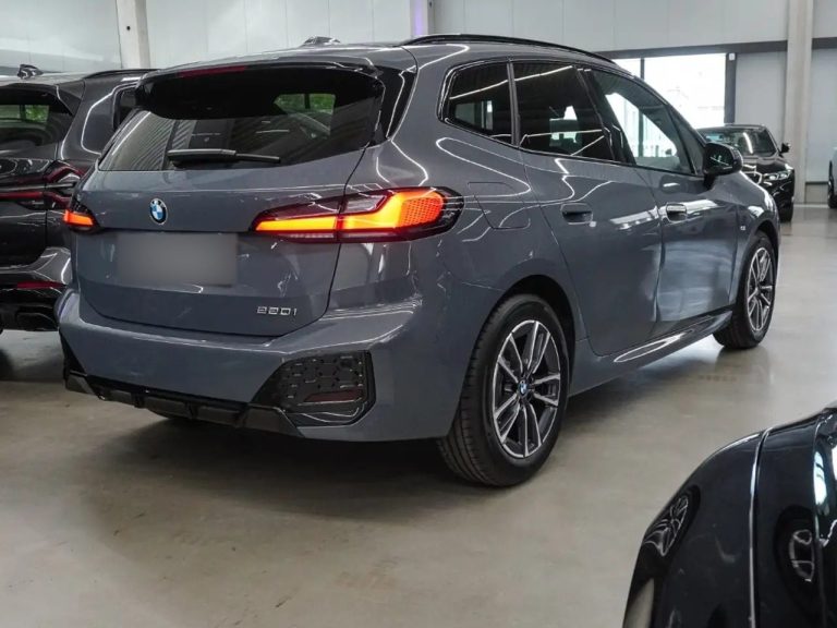 BMW Série 2 Active Tourer 220 M Sport - photo 2