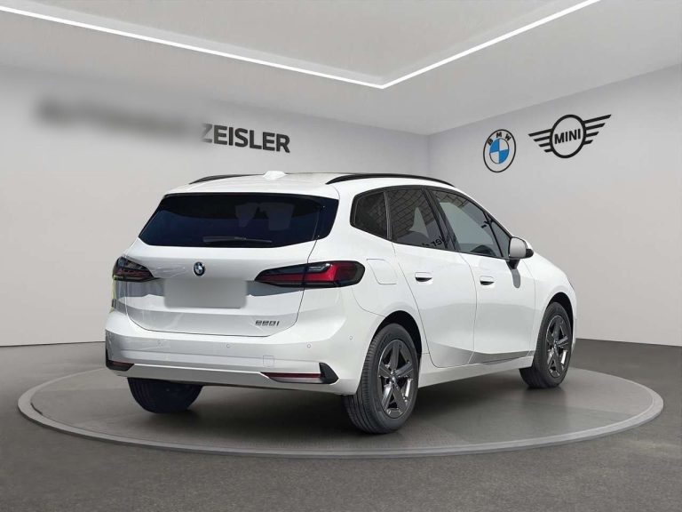 BMW Série 2 Active Tourer 220i - photo 2