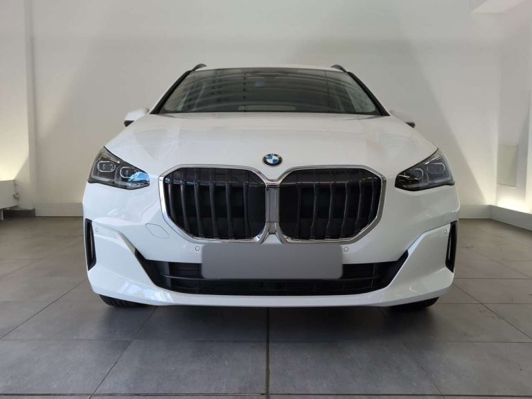 BMW Série 2 Active Tourer 220i - photo 3