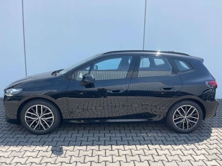 BMW Série 2 Active Tourer 220 M Sport - photo 3