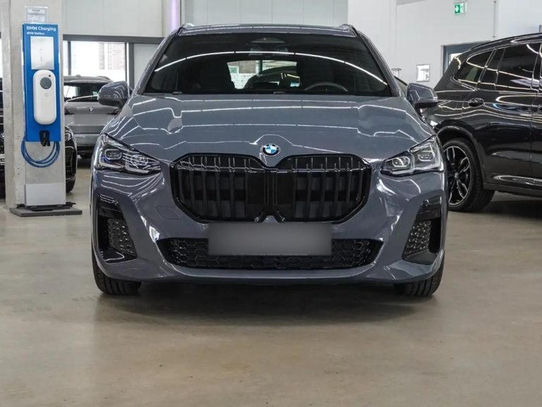 BMW Série 2 Active Tourer 220 M Sport - photo 3