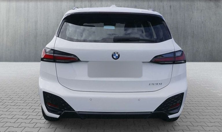 BMW Série 2 Active Tourer 220i M Sport - photo 4
