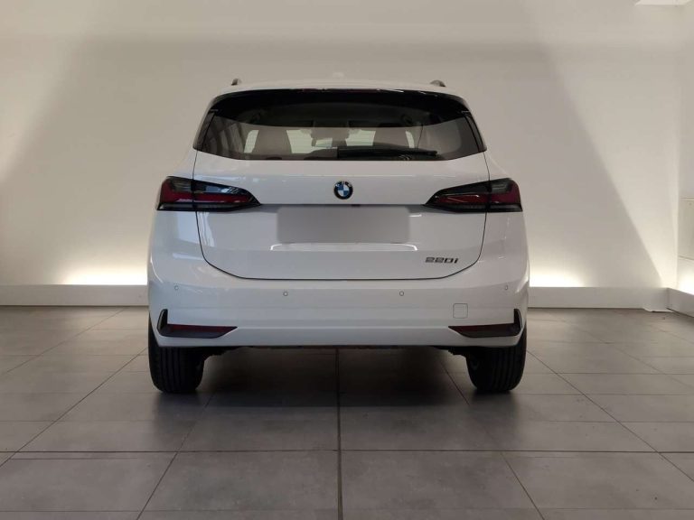 BMW Série 2 Active Tourer 220i Active Tourer - photo 4