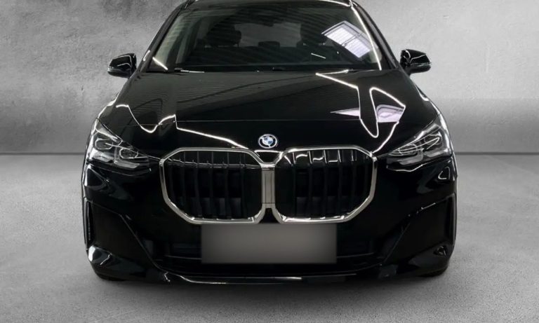 BMW Série 2 Active Tourer 230e xDrive - photo 5