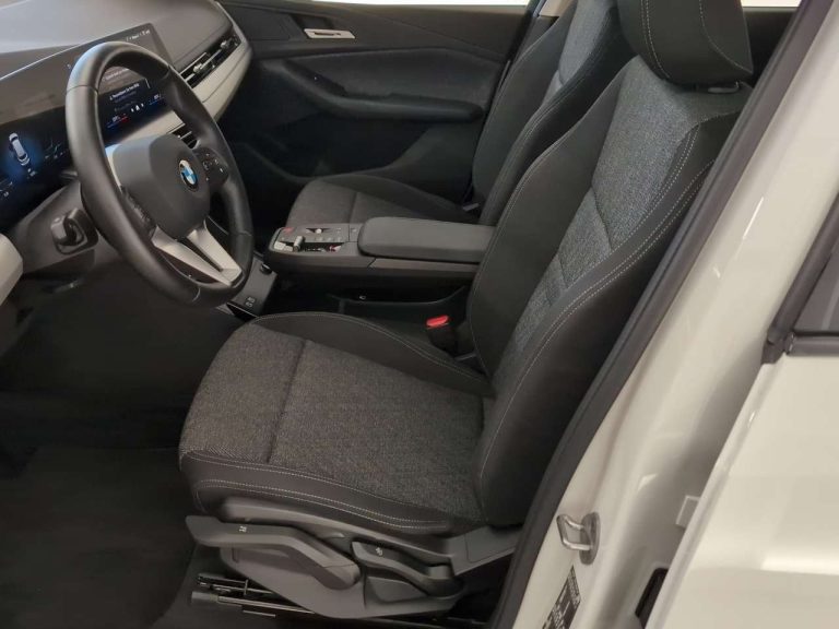 BMW Série 2 Active Tourer 220i Active Tourer - photo 5