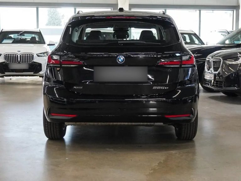 BMW Série 2 Active Tourer 225e xDrive - photo 5