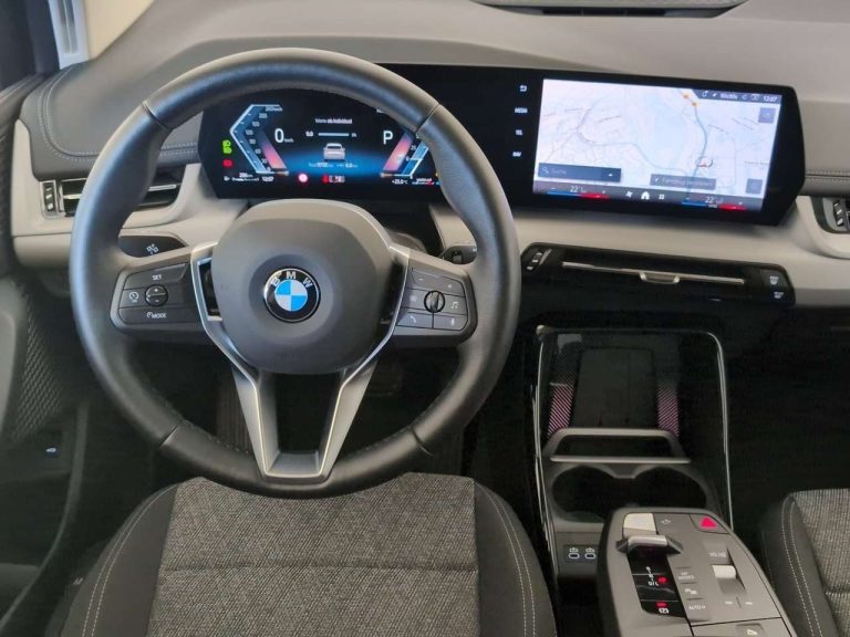 BMW Série 2 Active Tourer 220i - photo 6