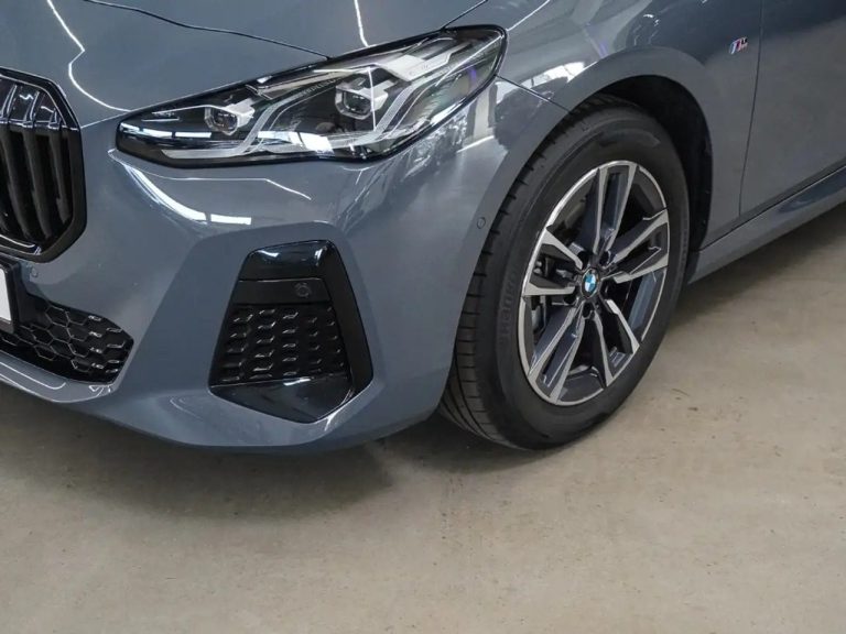 BMW Série 2 Active Tourer 220 M Sport - photo 6