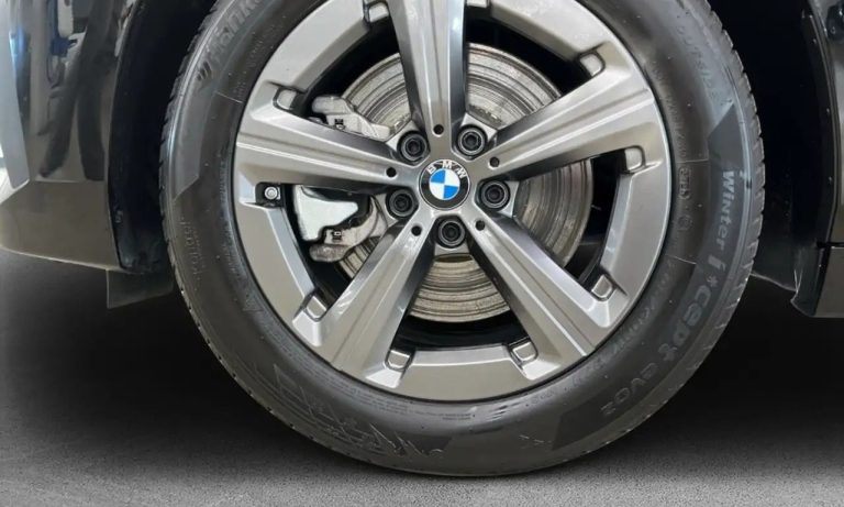 BMW Série 2 Active Tourer 230e xDrive - photo 7