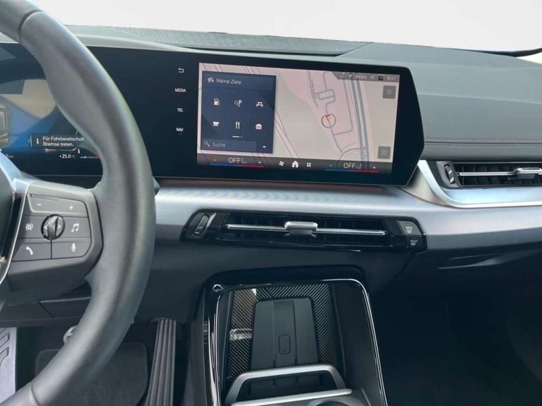 BMW Série 2 Active Tourer 218i Luxury Line - photo 7