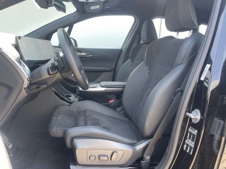BMW Série 2 Active Tourer 220 M Sport - photo 8