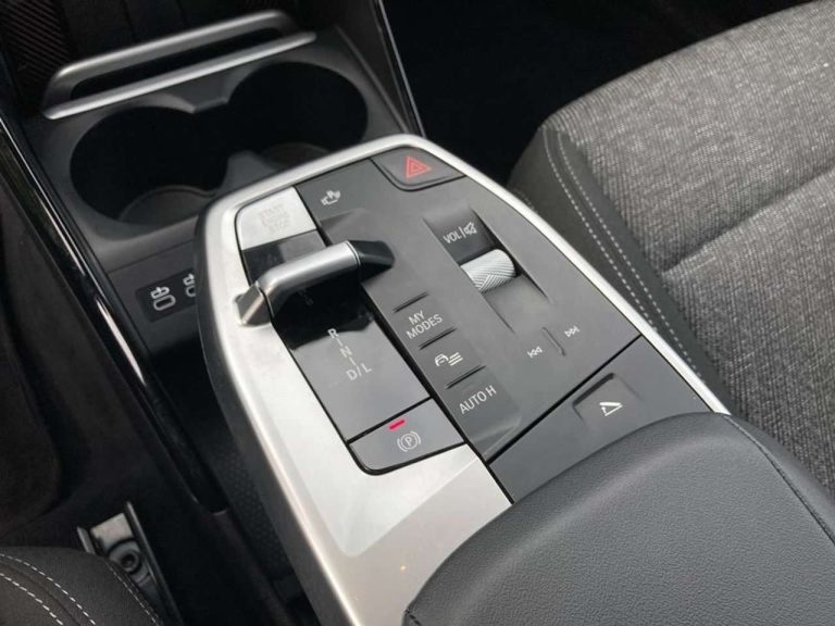 BMW Série 2 Active Tourer 218i - photo 8
