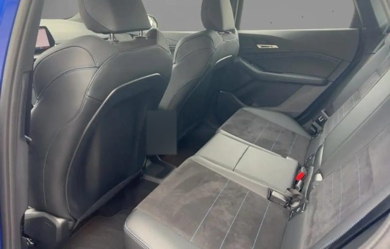 BMW Série 2 Active Tourer 220 M Sport - photo 8