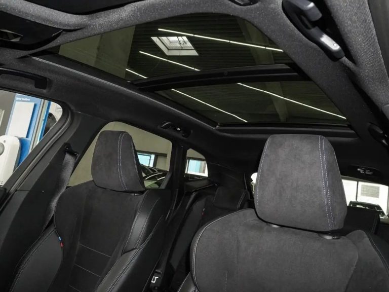 BMW Série 2 Active Tourer 220 M Sport - photo 8