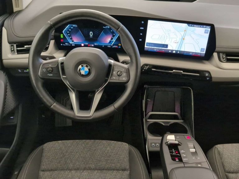 BMW Série 2 Active Tourer 220i Active Tourer - photo 9
