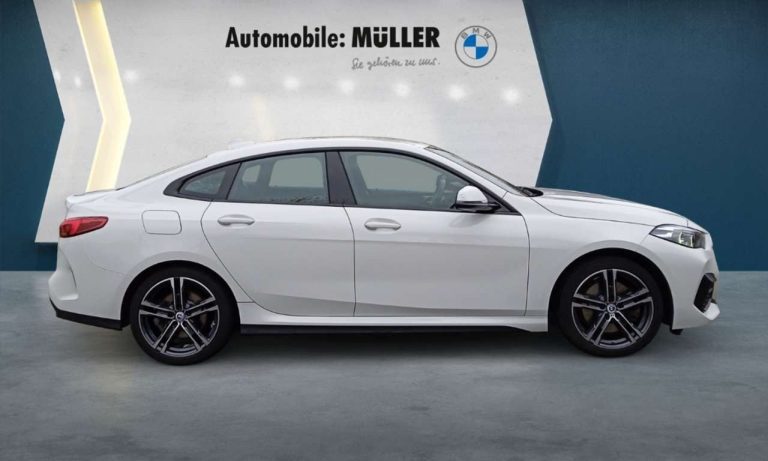 BMW Série 2 Gran Coupé 220i M Sport - photo 4