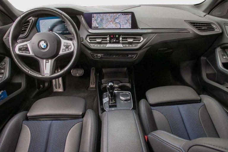 BMW Série 2 Gran Coupé 218i M Sport - photo 5