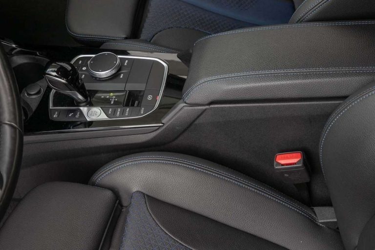 BMW Série 2 Gran Coupé 218i M Sport - photo 8