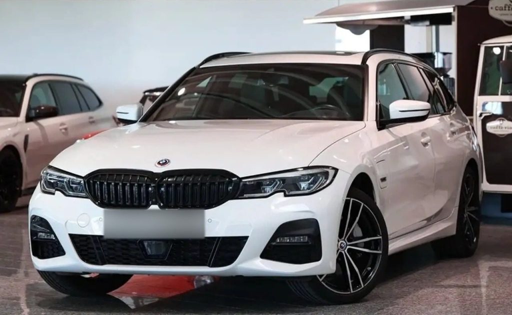BMW Série 3 330e Touring M Sport