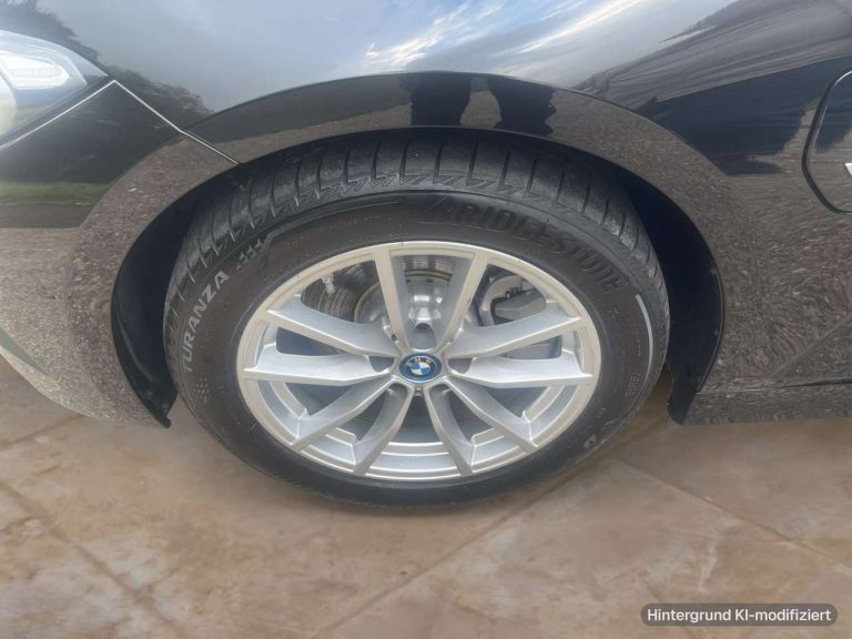 BMW Série 3 330e Touring - photo 13